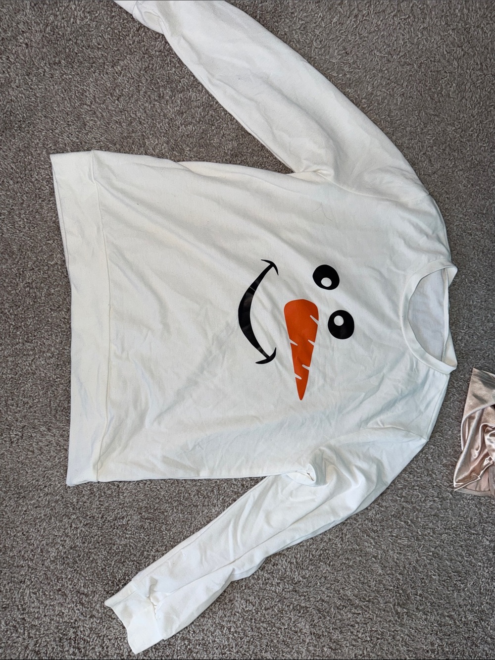White Long-Sleeve Snowman Face Shirt